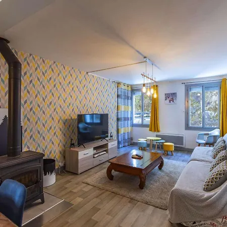 Maison Individuelle Avec Jardinet Et Salle De Jeux - - Fr-1-401-271 Prázdninový dům