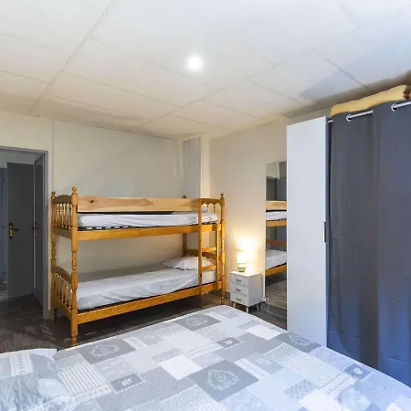 Tatil Evi Maison Individuelle Avec Jardinet Et Salle De Jeux - - Fr-1-401-271